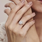 Altın Oval Tektaş Yüzük