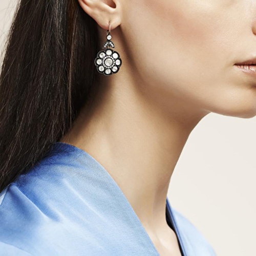 4.09 Karat Elmas Çiçek Küpe