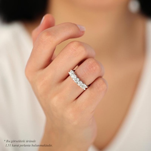 1.01 Karat Pırlanta Beştaş Yüzük