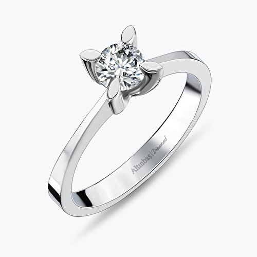 0.31 Karat Pırlanta Tektaş Yüzük