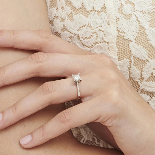 0.38 Karat Pırlanta Tektaş Yüzük