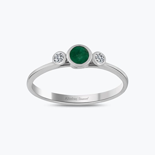 0.27 Karat Pırlanta Zümrüt Tria Yüzük