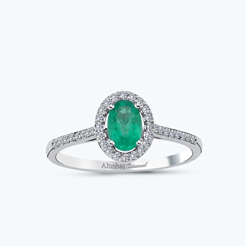 0.47 Karat Pırlanta Zümrüt Oval Yüzük