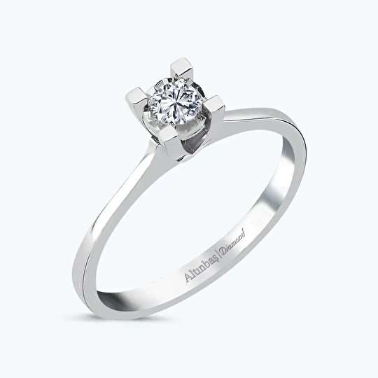 Pırlanta Tektaş Yüzük