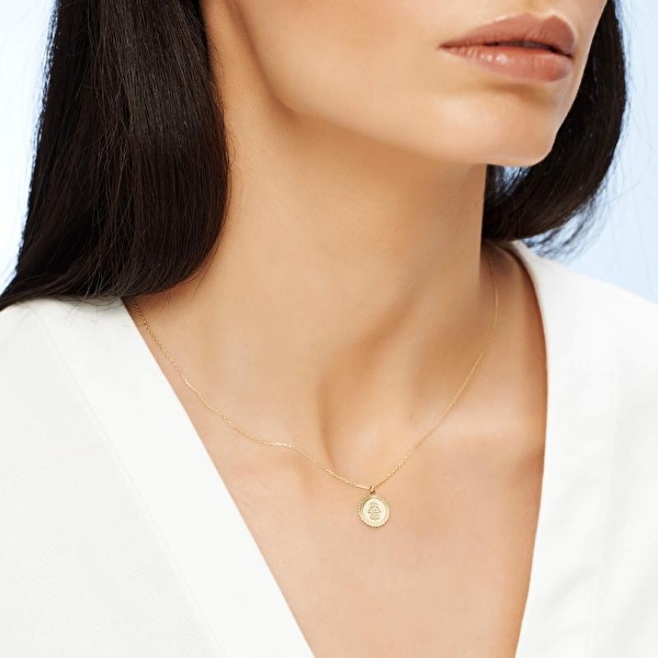 Altınbaş Life Fatma Ana Eli Kolye