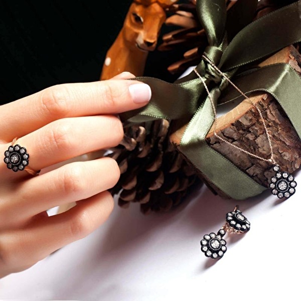 0.10 Karat Pırlanta Kolye