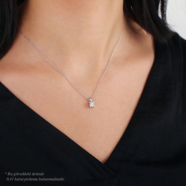 0.30 Karat Pırlanta Tektaş Kolye