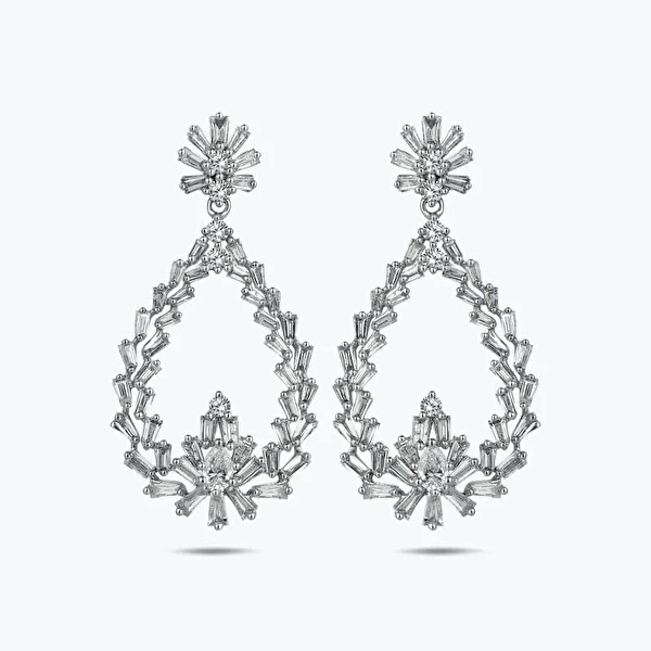 1.14 Karat Pırlanta Baget Küpe