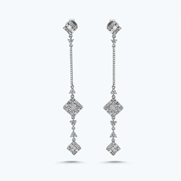 2.13 Karat Pırlanta Baget Sallantılı Küpe