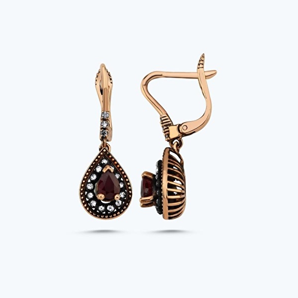 1.63 Karat Pırlanta Yakut Küpe