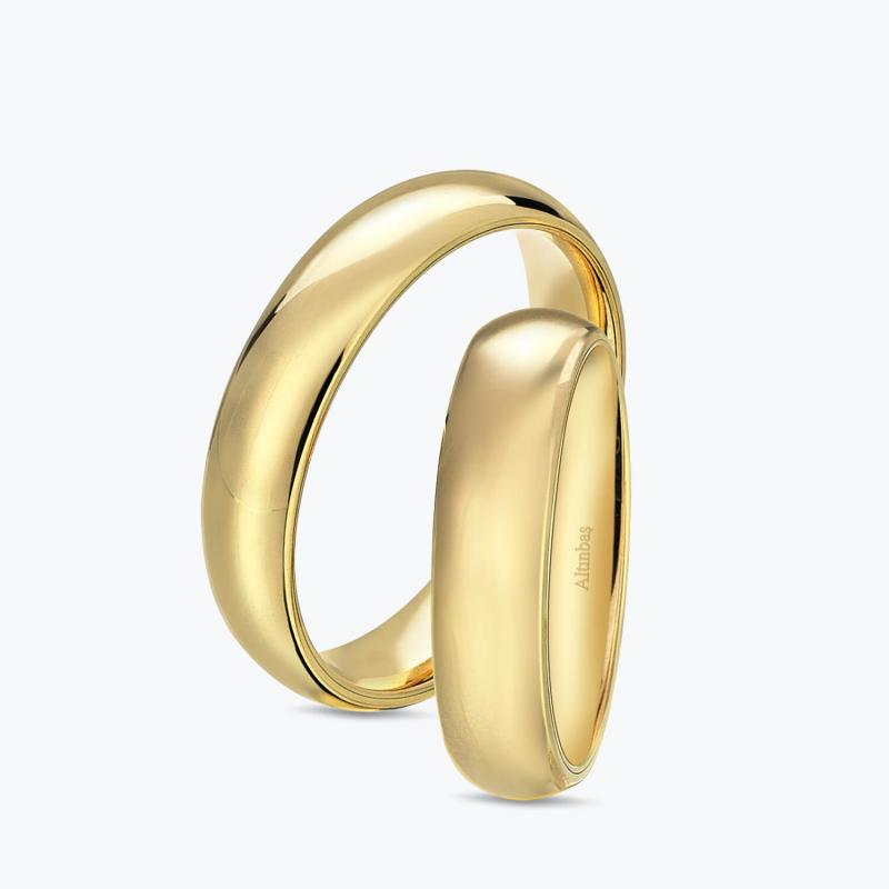Classical Gold Wedding Rings