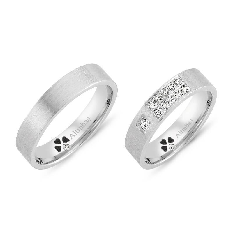 0.19 Carat Diamond Wedding Rings
