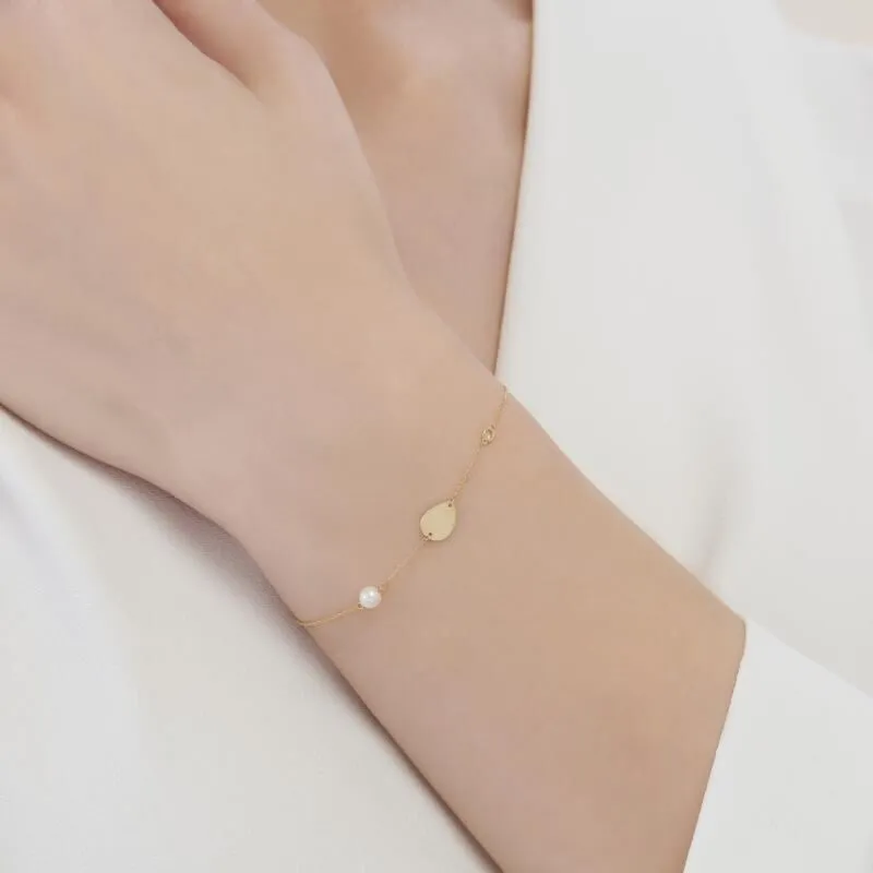 0.02 Carat Pearl Diamond Bracelet