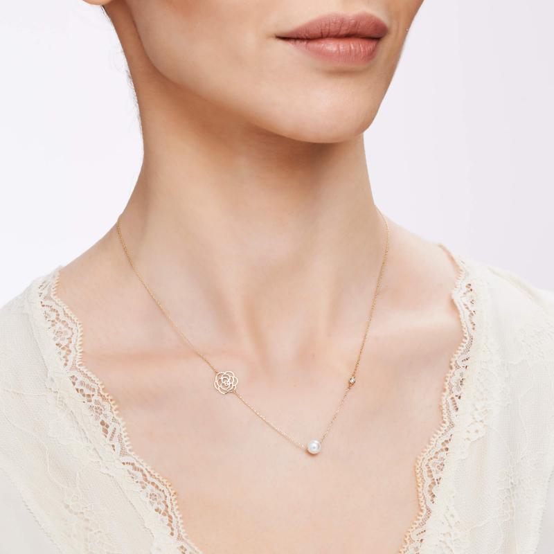 Rose Pearl Diamond Necklace