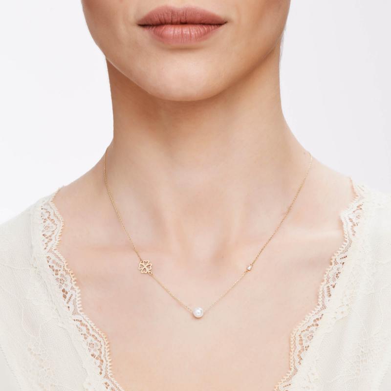Clover Pearl Diamond Necklace