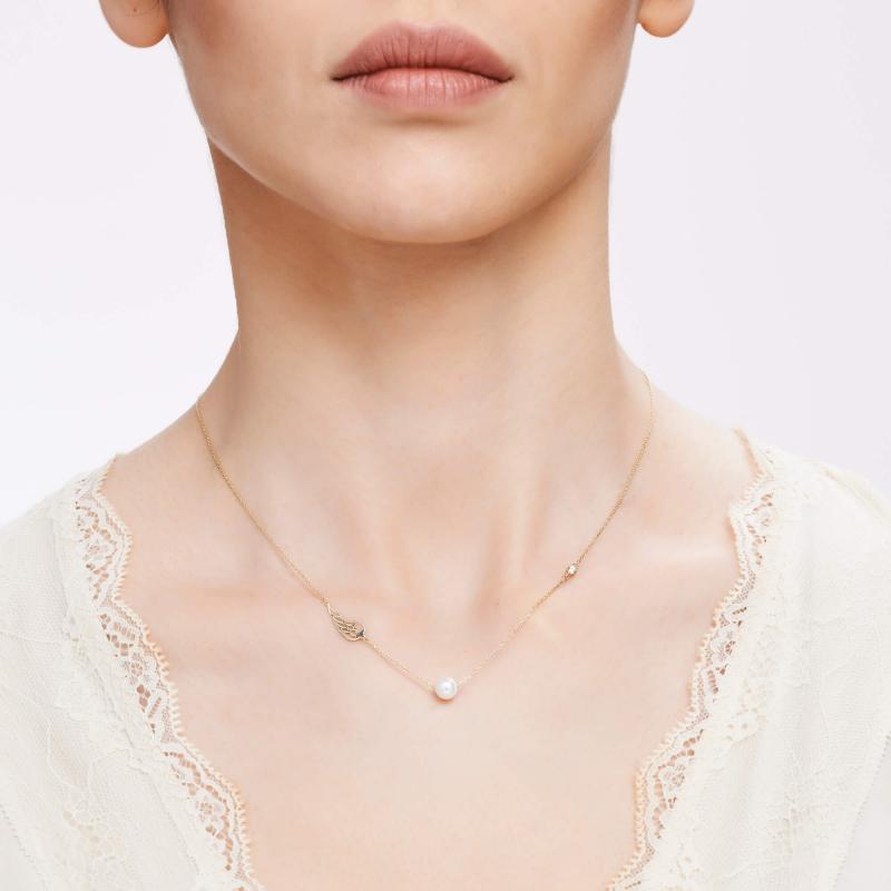 Wing Pearl Diamond Necklace