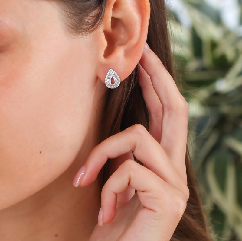 0.52 Carat Baguette Diamond Earrings