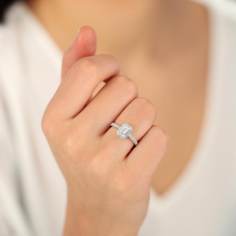 Baguette Gold Ring