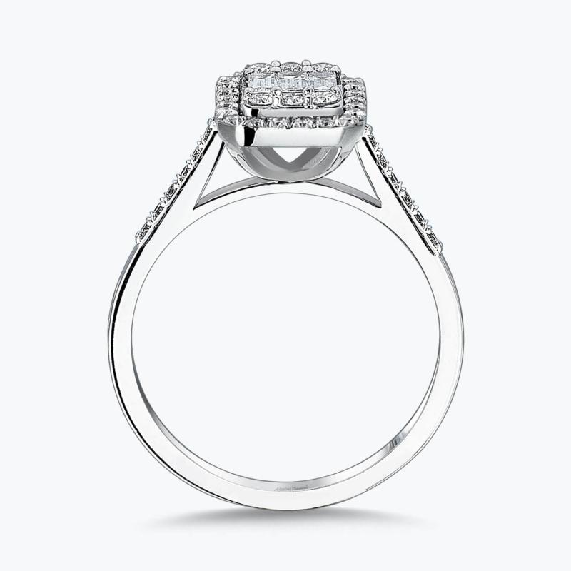 0.28 Carat Baguette Diamond Ring