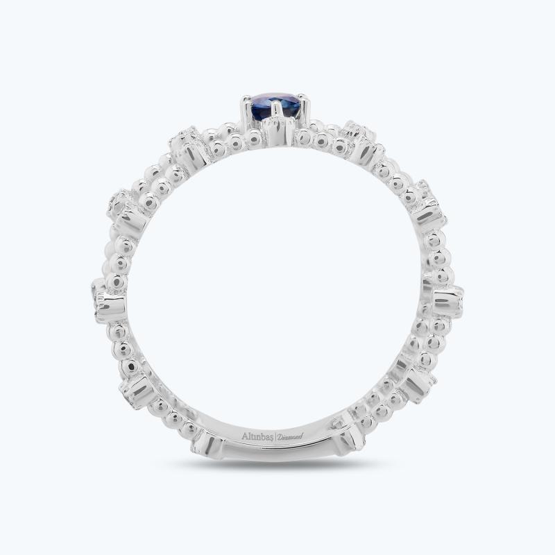 0.20 Carat Sapphire Diamond Ring