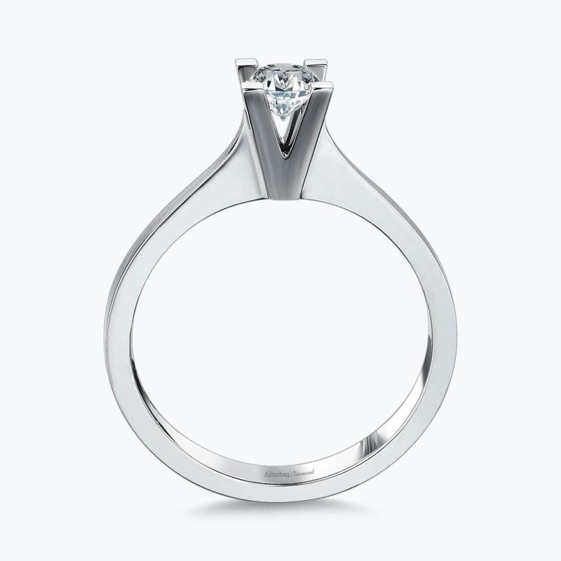 0.40 Carat Solitaire Diamond Ring